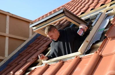 Pose de fenêtres de toit Velux à Champillon